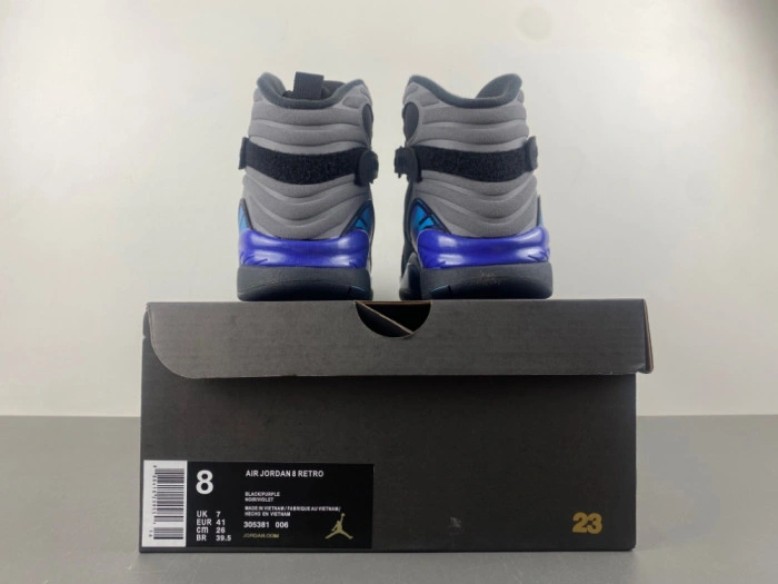 Air Jordan 8 “Aqua” (2025)   305381-006