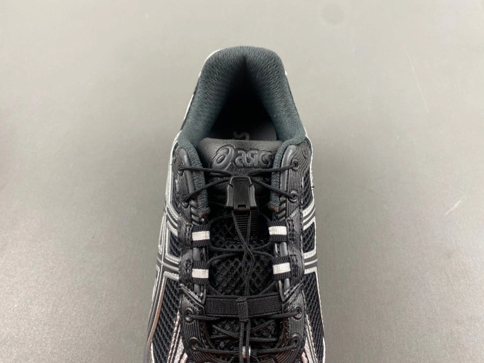 Asics Gel-Kahana Tr V4 "Black Silver"
