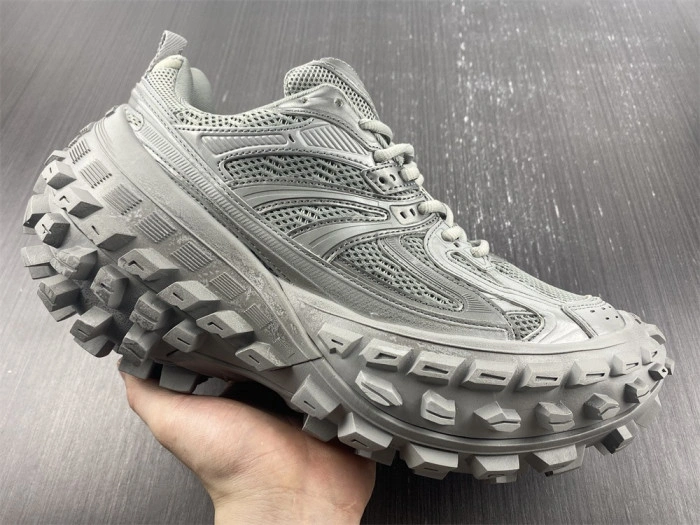 BALENCIAGA Defender