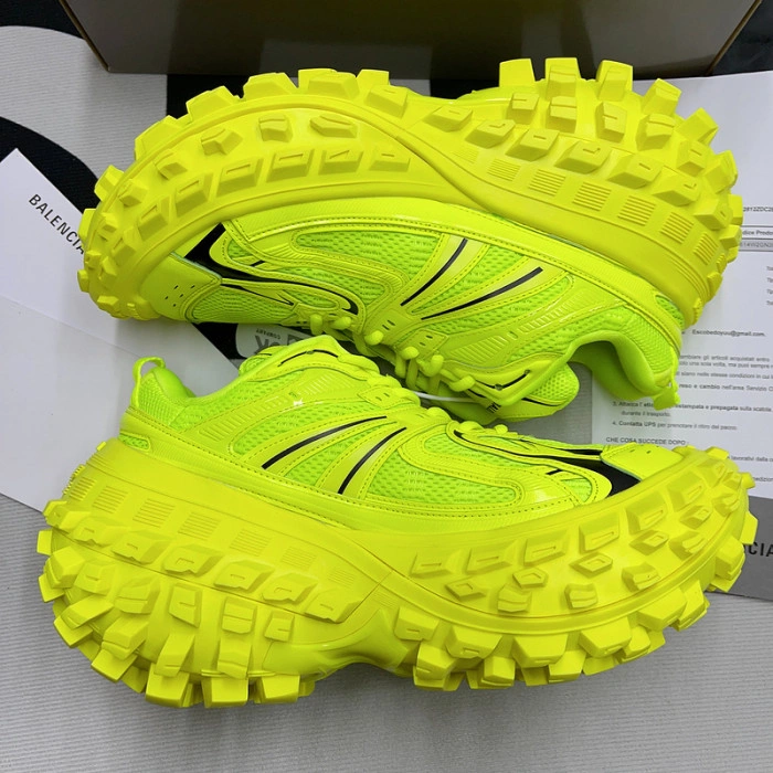 BALENCIAGA Defender