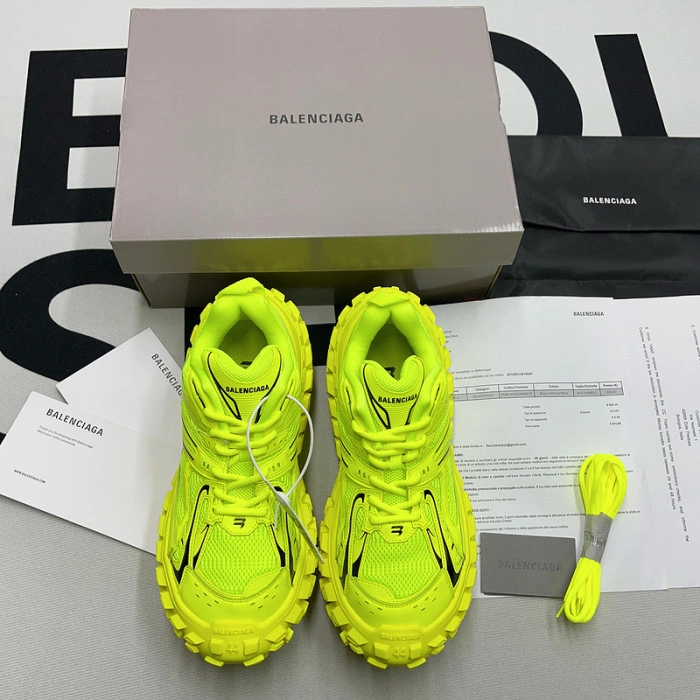 BALENCIAGA Defender