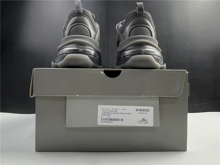BALENCIAGA Sneaker Triple.s.Gomma Dark Grey 541624 W2GA1 1801