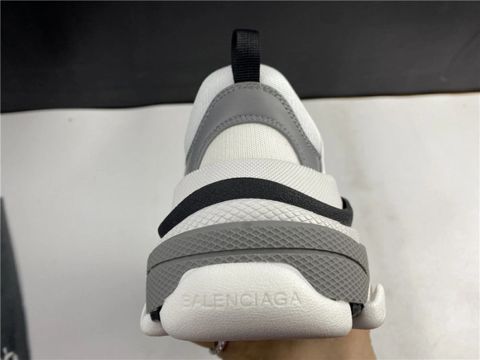 BALENCIAGA Sneaker Triple.s.Gomma Gray 536737 W0901 9089