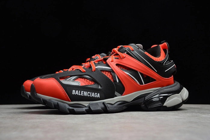 BALENCIAGA Track Trainer  Red And Black 542023 W1GB8 5201