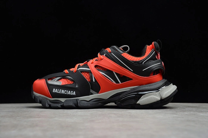 BALENCIAGA Track Trainer  Red And Black 542023 W1GB8 5201