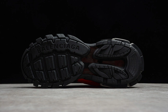 BALENCIAGA Track Trainer  Red And Black 542023 W1GB8 5201