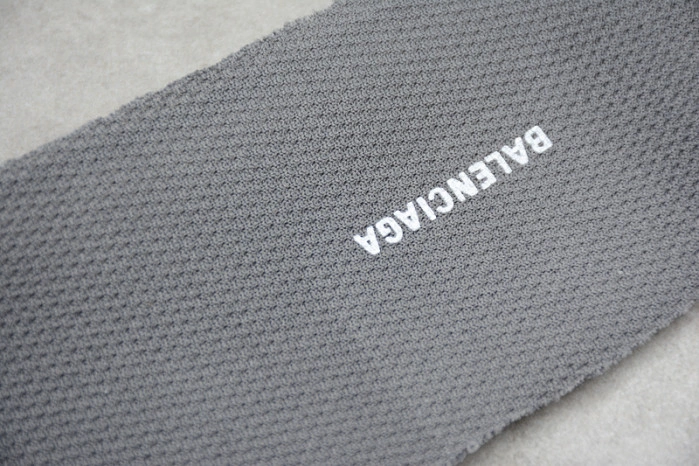 BALENCIAGA Track.2 grey 570391 W2GN3 1285