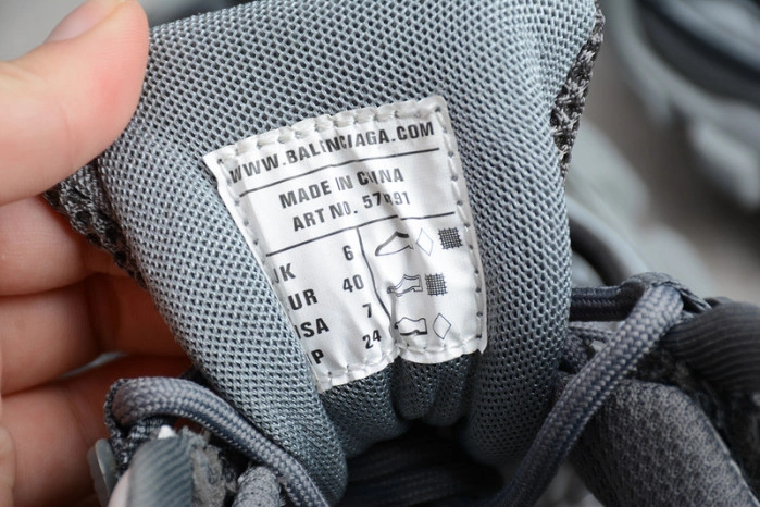 BALENCIAGA Track.2 grey 570391 W2GN3 1285