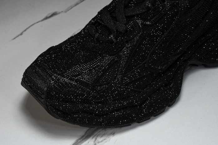 BLCG 3XL SNEAKER (crystal)
