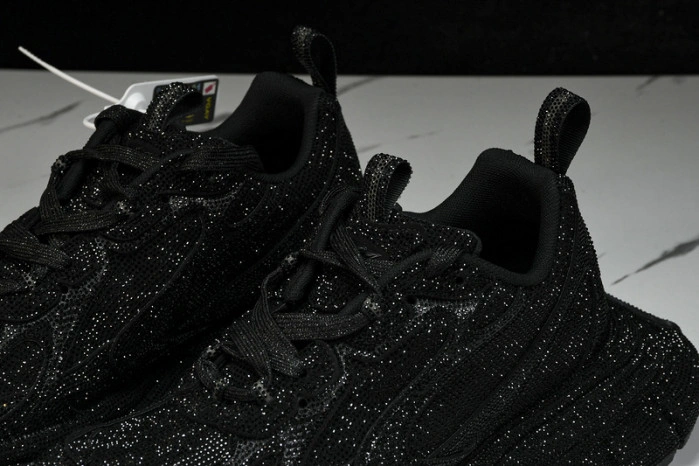 BLCG 3XL SNEAKER (crystal)