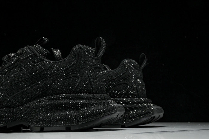BLCG 3XL SNEAKER (crystal)