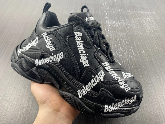 BLCG Sneaker Triple.s.Black 536737 W2FAB1090