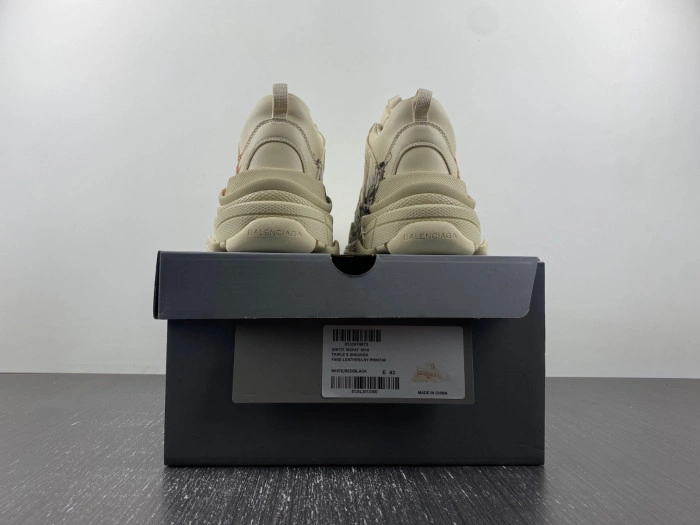 BLCG Sneaker Triple.s.Gomma Beige letters