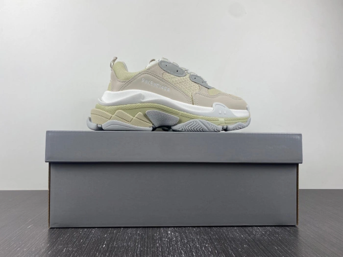 BLCG Sneaker Triple.s.Gomma Gray-light green   524039 W2FW4 9790