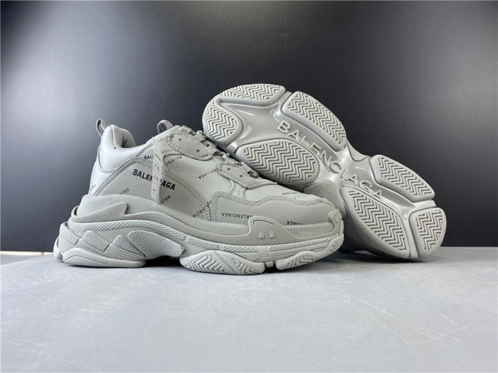 BLCG Sneaker Triple.s.Gomma Grey Black 536737 W2FA1 1210