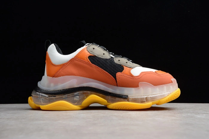 BLCG TRIPLE TRAINER 'BLACK ORANGE' 541624 W09E1 1766