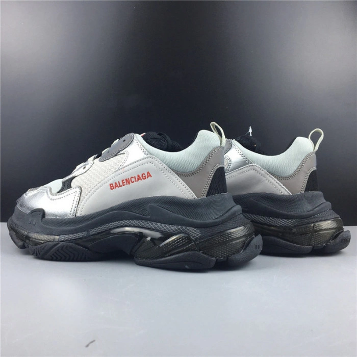 BLCG TRIPLE TRAINER ‘GRAY SILVER‘ 541624 W09E1 7320