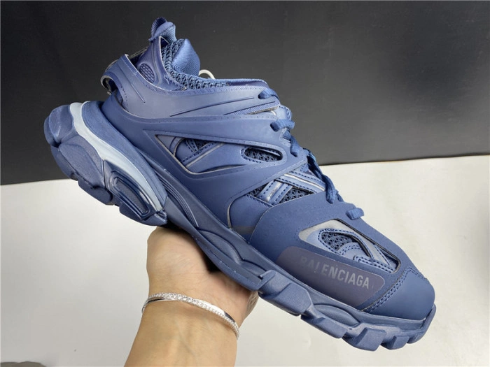BLCG Track Trainer Dark Navy lighted 542023 W2LA1 4107
