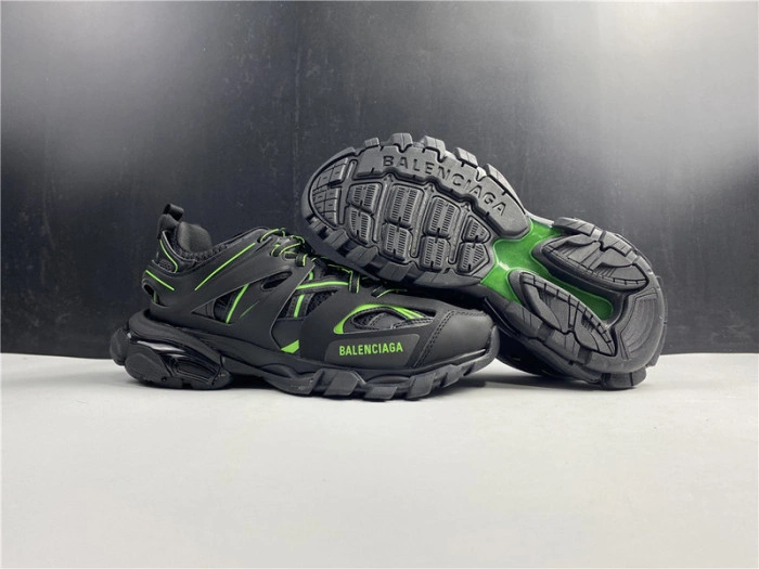 BLCG Track Trainer black green 542436 W2LA1 2042