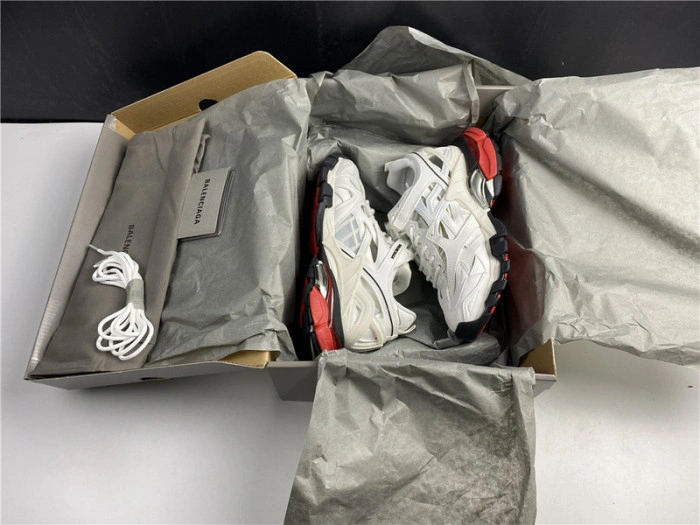 BLCG Track.2 white red black 568615 W2GN3 9610