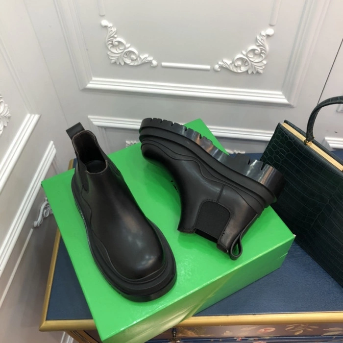 BOTEGA VENETA BOOTS