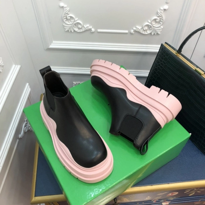 BOTEGA VENETA BOOTS