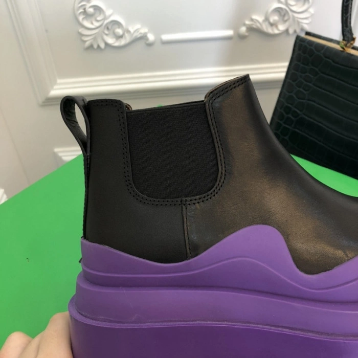 BOTEGA VENETA BOOTS