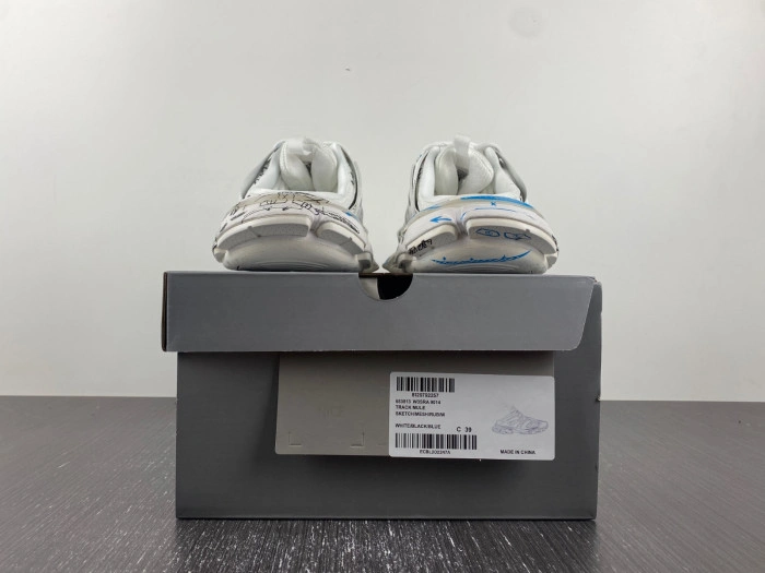 Balenciaga  Slides