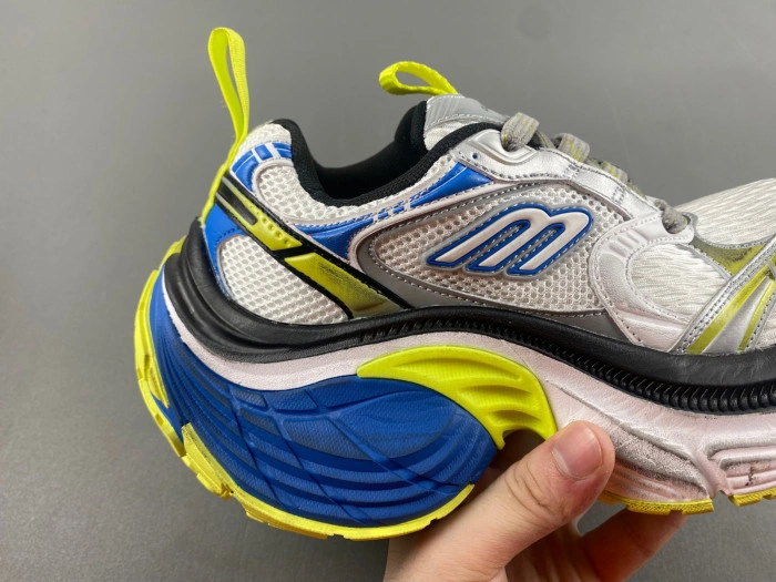 Balenciaga 6XL Sneaker