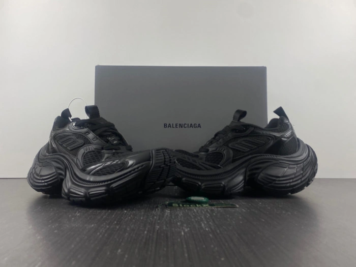 Balenciaga 6XL Sneaker