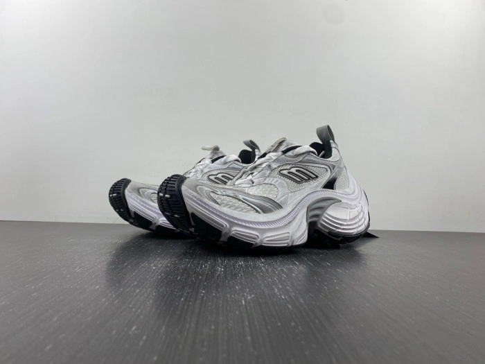 Balenciaga 6XL Sneaker