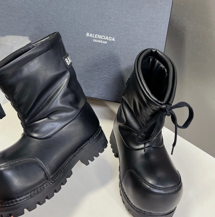 Balenciaga Boots (leather)