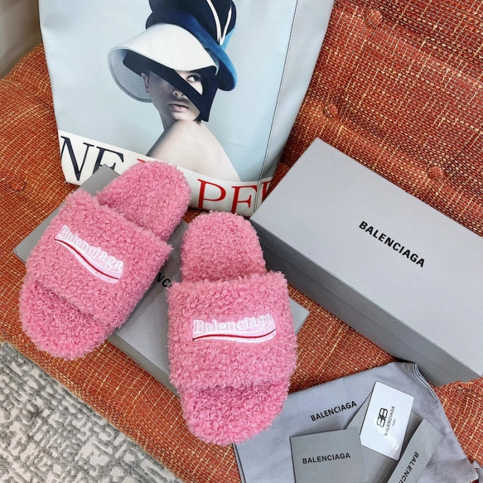 Balenciaga Furry Slide