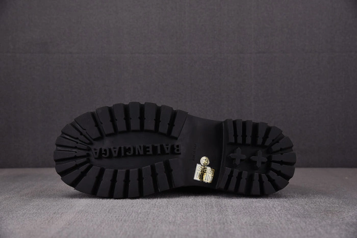 Balenciaga Sergent