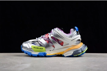 Balenciaga Track Low Top Sneakers in Multicolor 542436 W2FSA 8123