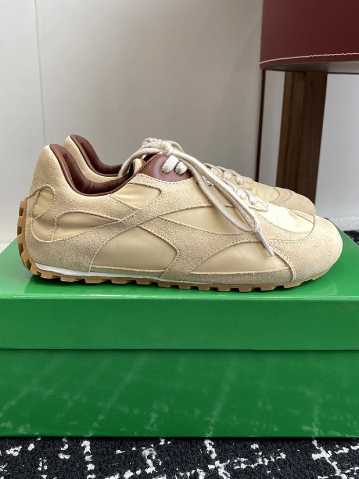 Bo*ttega Veneta Sneaker (EU35-45)