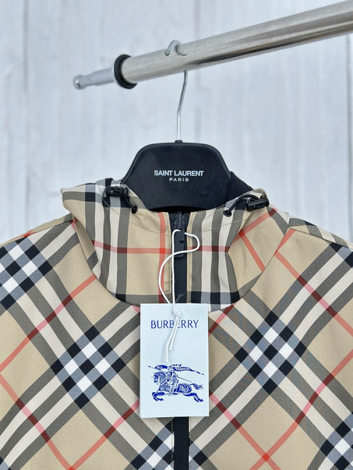 Bur*berry Jacket