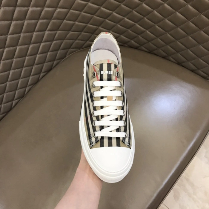Burberry-Vintage Sneaker