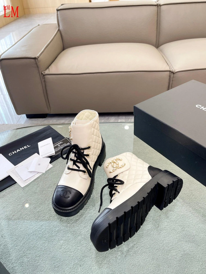 CH@NEL BOOTS