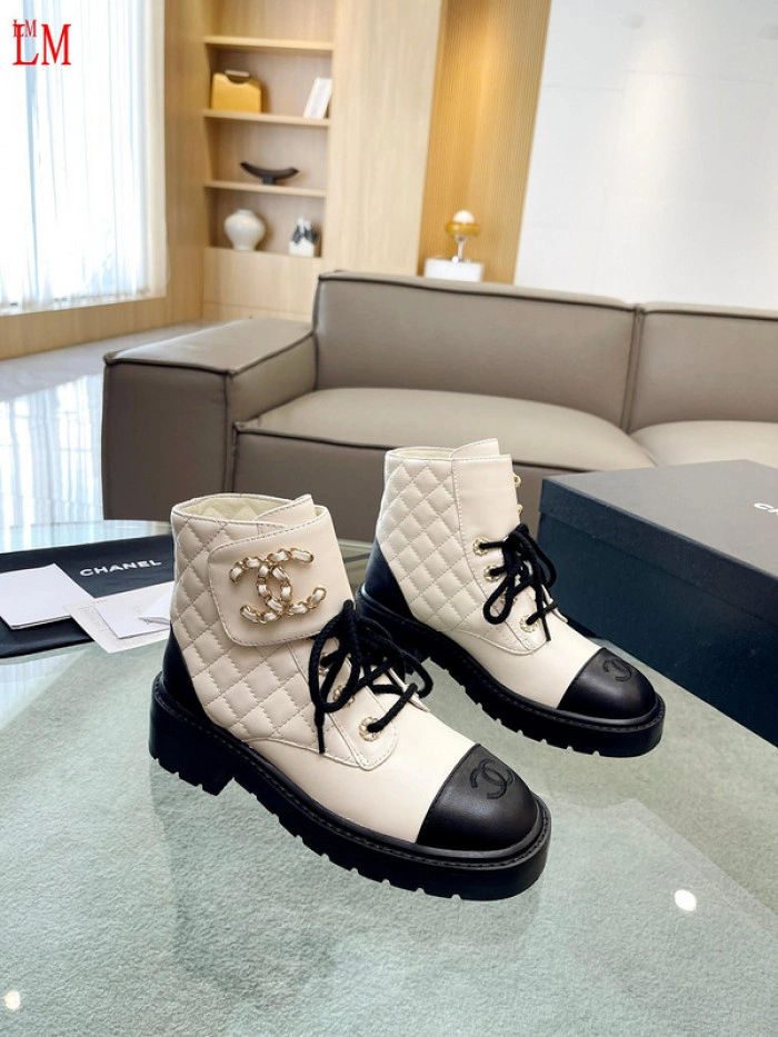 CH@NEL BOOTS