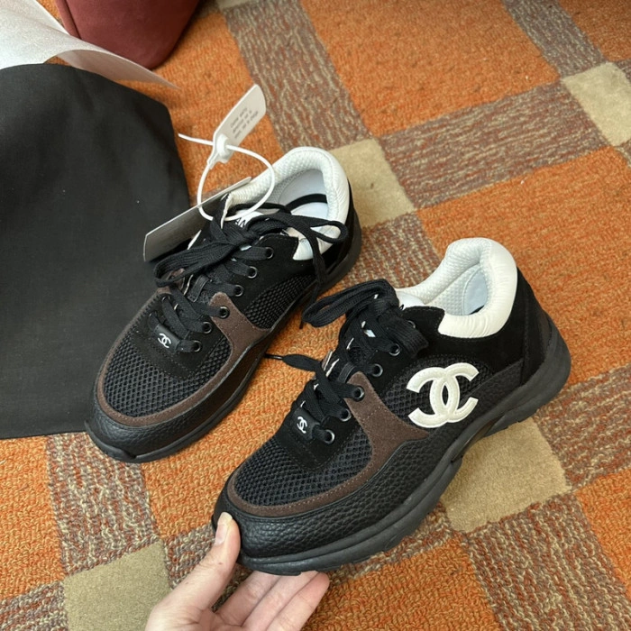 CH@NEL SNEAKERS