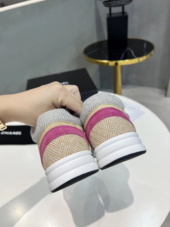 CH@NEL SNEAKERS