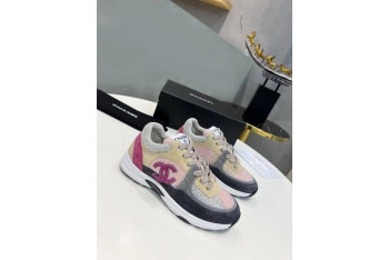 CH@NEL SNEAKERS