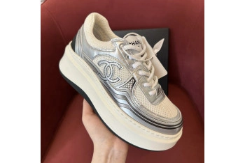 CH@NEL SNEAKERS