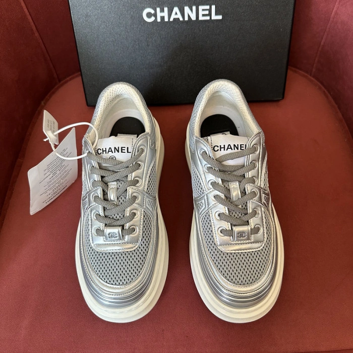 CH@NEL SNEAKERS