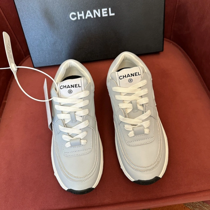 CH@NEL SNEAKERS
