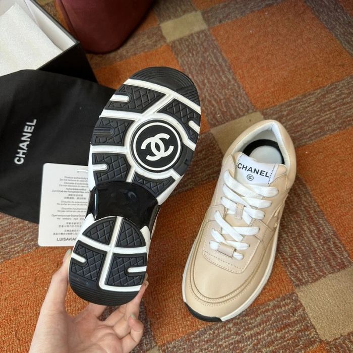 CH@NEL SNEAKERS