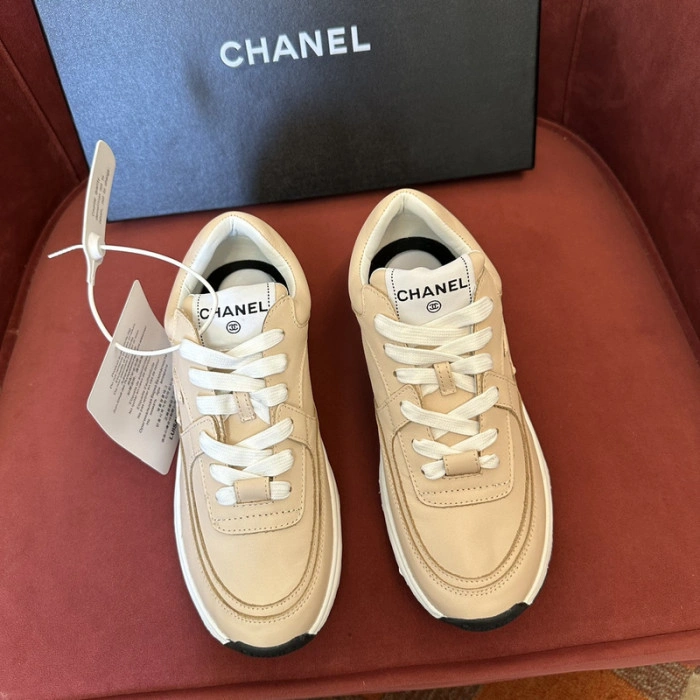 CH@NEL SNEAKERS
