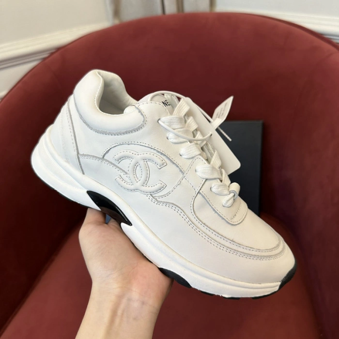 CH@NEL SNEAKERS