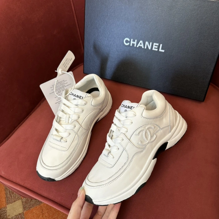CH@NEL SNEAKERS